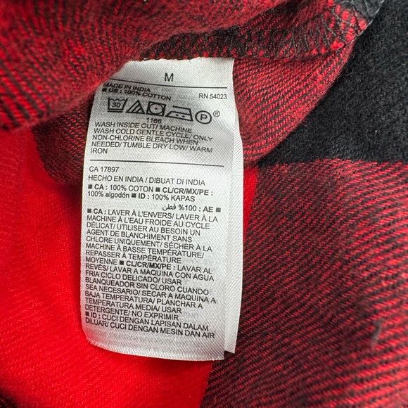 Old Navy Flannel Sleep Shorts - Picture 4 of 7